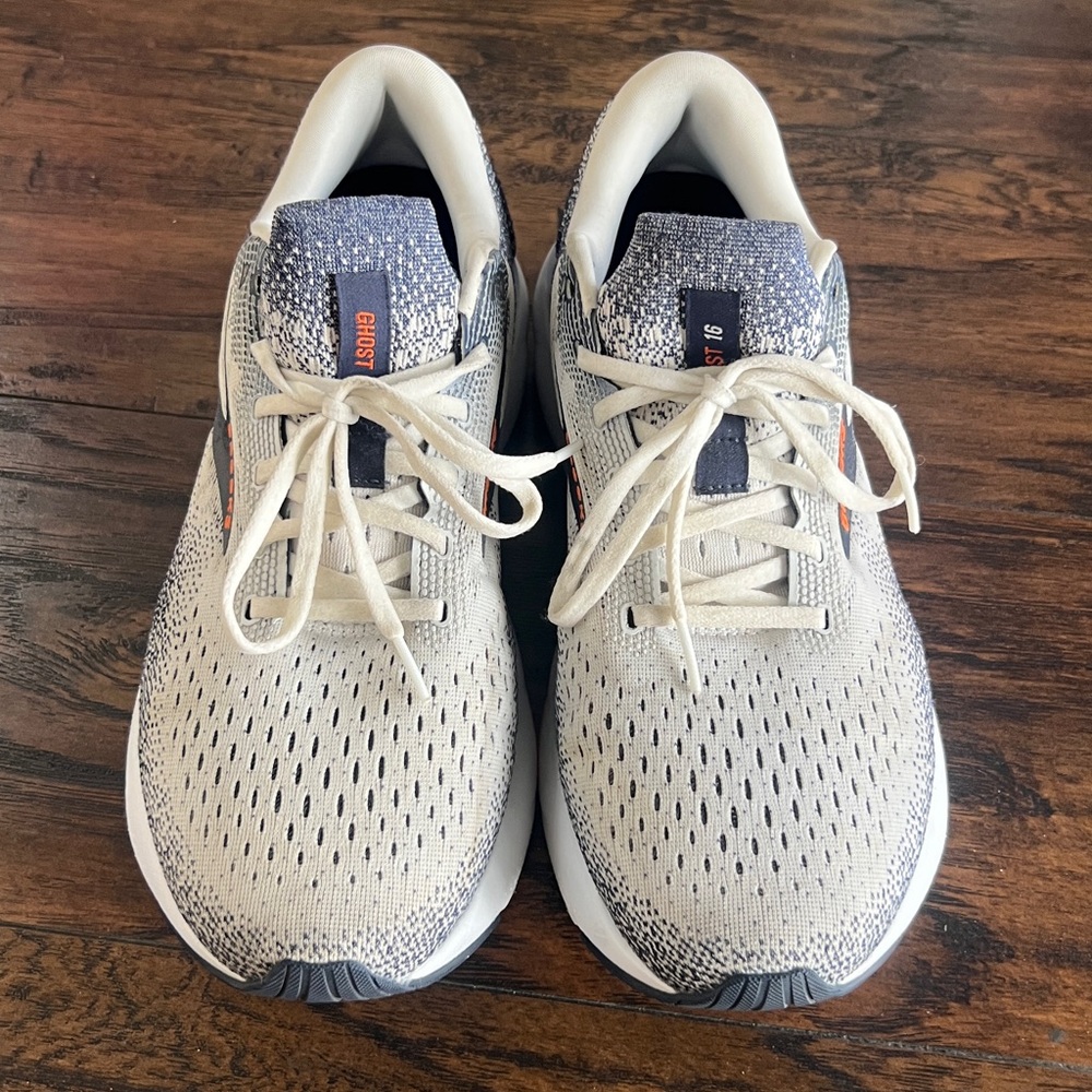 BROOKS Men’s Ghost 16 running shoes size 12 like new - Picture 2 of 6
